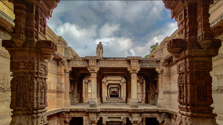 adalaj